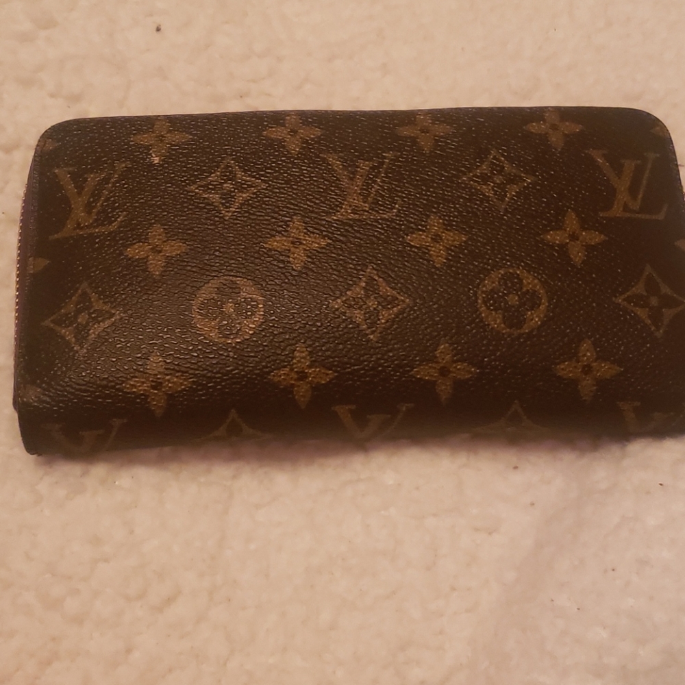 Louis vuitton wallet